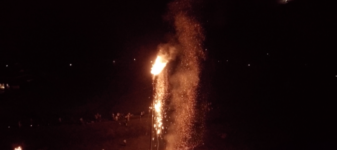 伝統の火祭 上松 8月19日(日)・24日(土) 開催です 伝統の火祭 上松 8月19日(日)・24日(土) 開催です